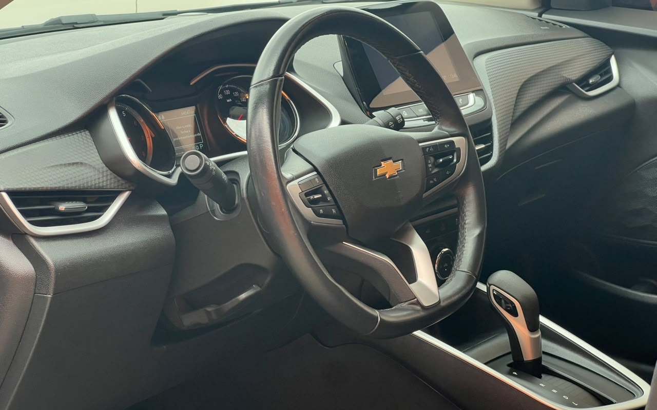 imagem-https://www.socarrao.com.br/sc-vehicle-images-prod/4364172/1792090855225-V2hhdHNBcHAgSW1hZ2UgMjAyNi0xMC0xNSBhdCAxNC4zMy4zNi5qcGVn.jpeg