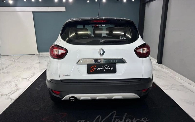 imagem-https://www.socarrao.com.br/sc-vehicle-images-prod/4364175/1792090867028-8560581_10_B_b6f3e26c4a.jpeg