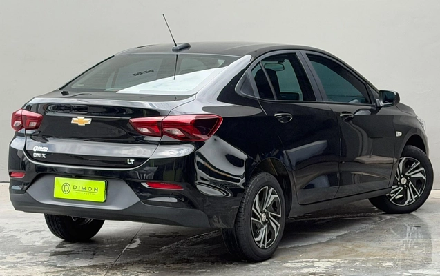 imagem-https://www.socarrao.com.br/sc-vehicle-images-prod/4364202/1792091249466-37b7c79c303647f185898a7c05258171_1792091227035.jpg
