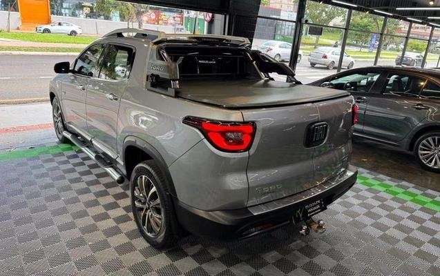 imagem-https://www.socarrao.com.br/sc-vehicle-images-prod/4364221/1792091510315-8536968_17_B_f687aa4ec1.jpeg
