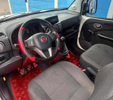 imagem-https://www.socarrao.com.br/sc-vehicle-images-prod/4364307/1792241604151-8574163_2_B_6fc540967c.jpeg