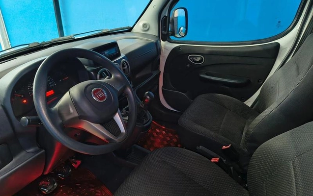 imagem-https://www.socarrao.com.br/sc-vehicle-images-prod/4364307/1792241604160-8574163_8_B_a09d1a2904.jpeg