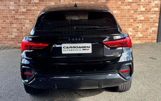 imagem-https://www.socarrao.com.br/sc-vehicle-images-prod/4364311/1792160382701-8575049_5_B_c4c21c5956.jpeg