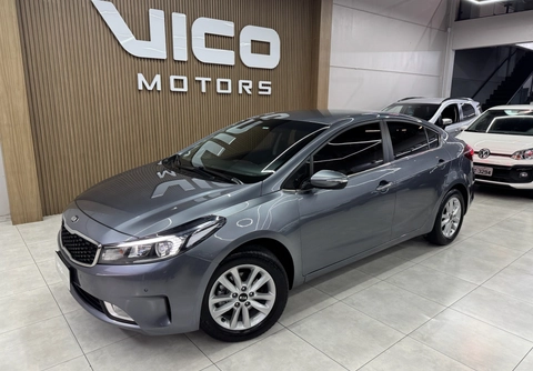 Kia Cerato 1.6 16V Aut. 2018 Cinza — foto 1 de 3