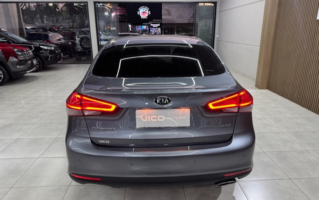 imagem-https://www.socarrao.com.br/sc-vehicle-images-prod/4364334/1792092155584-6de114cb-955e-493b-b853-6bc12b93d1ab.jpeg