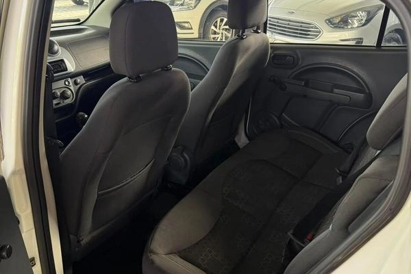 imagem-https://www.socarrao.com.br/sc-vehicle-images-prod/4364339/1792699157041-8575084_10_B_c9c6f2078d.jpeg