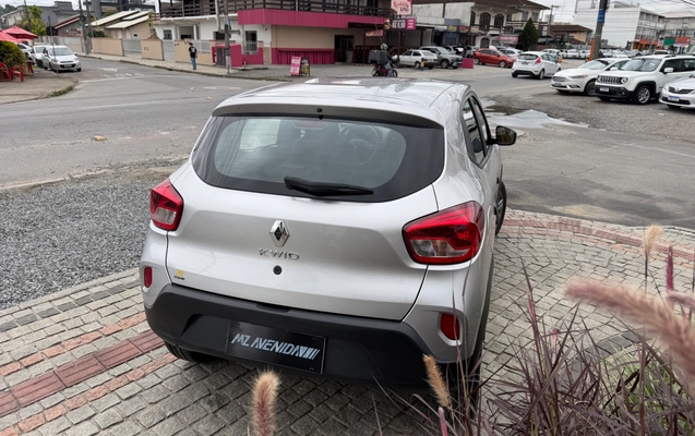 imagem-https://www.socarrao.com.br/sc-vehicle-images-prod/4364382/1792092502948-4434d6cda62f4953abcf90acadb4b8eb_1792092459036.jpg