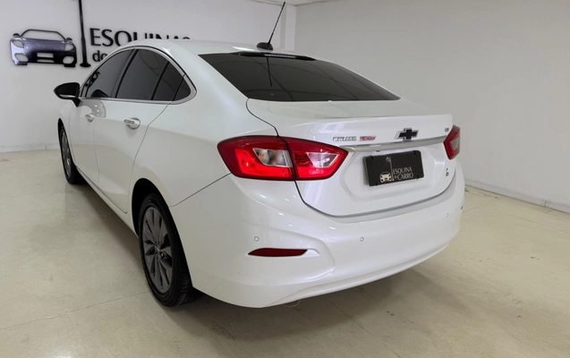 imagem-https://www.socarrao.com.br/sc-vehicle-images-prod/4364386/1792092547802-V2hhdHNBcHAgSW1hZ2UgMjAyNi0xMC0xNSBhdCAxNS41OS4yNyAoMSkuanBlZw.jpeg