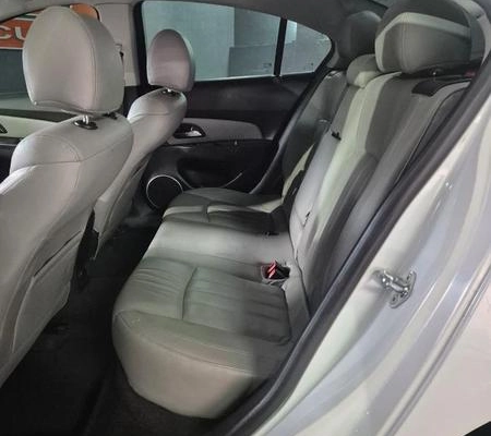 imagem-https://www.socarrao.com.br/sc-vehicle-images-prod/4364399/1792092651435-8474894_2_B_c090b9c8f2.jpeg
