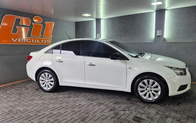 imagem-https://www.socarrao.com.br/sc-vehicle-images-prod/4364399/1792092651441-8474894_5_B_1b3a1d9842.jpeg