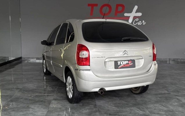imagem-https://www.socarrao.com.br/sc-vehicle-images-prod/4364452/1792092894367-8562865_28_B_fe49660296.jpeg