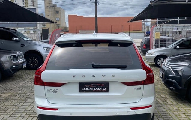imagem-https://www.socarrao.com.br/sc-vehicle-images-prod/4364455/1792093000198-MmViOGEyMGMtNTFlMy00YjlkLWJmNjgtZDA4MmE5NDJlNThhLmpwZWc.jpeg