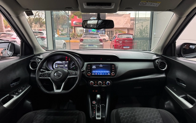 imagem-https://www.socarrao.com.br/sc-vehicle-images-prod/4364463/1792093023129-c86fb398-9735-497b-b451-84a140528804.jpeg