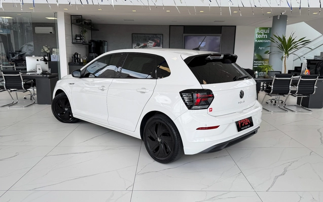 imagem-https://www.socarrao.com.br/sc-vehicle-images-prod/4364481/1792093229279-aa38660ed2cc4df9bd091fb1ccd80588_1792092857514.jpg