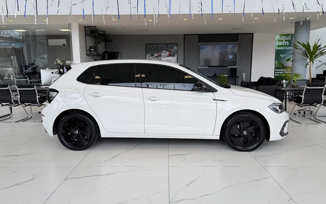 imagem-https://www.socarrao.com.br/sc-vehicle-images-prod/4364481/1792093229282-e776d50575584f798d2299a4e614d303_1792092857530.jpg