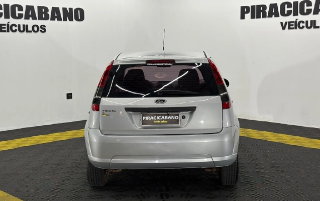 imagem-https://www.socarrao.com.br/sc-vehicle-images-prod/4364483/1792093253827-610004aa-5bb4-aa3d-f774-2fb490f29aa2-whatsappimage2026-10-14at1529062jpeg.jpg