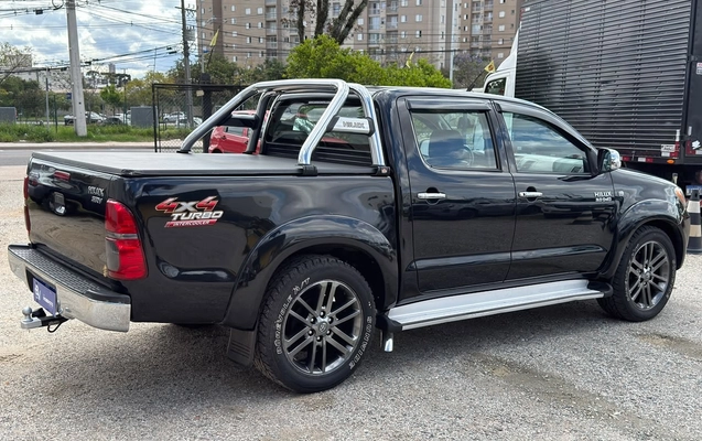 imagem-https://www.socarrao.com.br/sc-vehicle-images-prod/4364547/1792093589938-64ac3af3-e110-45c7-90bd-70c5b59a366f.jpg