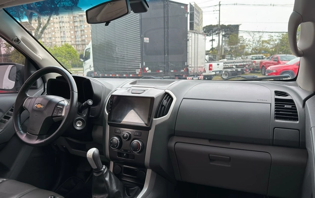 imagem-https://www.socarrao.com.br/sc-vehicle-images-prod/4364608/1792094115922-252e1e3d-792c-4060-b1c9-f6820263fae0.jpg