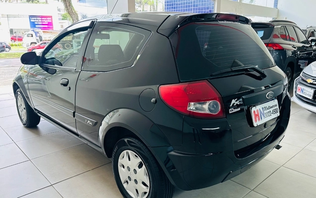 imagem-https://www.socarrao.com.br/sc-vehicle-images-prod/4364638/1792183061742-MzNhLmpwZWc.jpeg