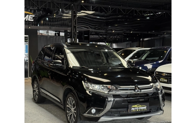 imagem-https://www.socarrao.com.br/sc-vehicle-images-prod/4364698/1792094626649-1_045720.jpg