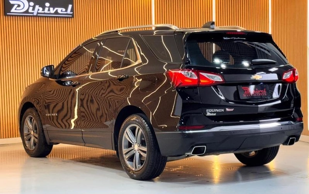 imagem-https://www.socarrao.com.br/sc-vehicle-images-prod/4364711/1792162220094-8538044_5_B_ab3c4b60f8.jpeg