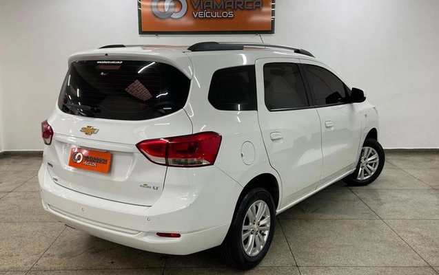 imagem-https://www.socarrao.com.br/sc-vehicle-images-prod/4364713/1792173802382-8575427_5_B_eb736dab58.jpeg