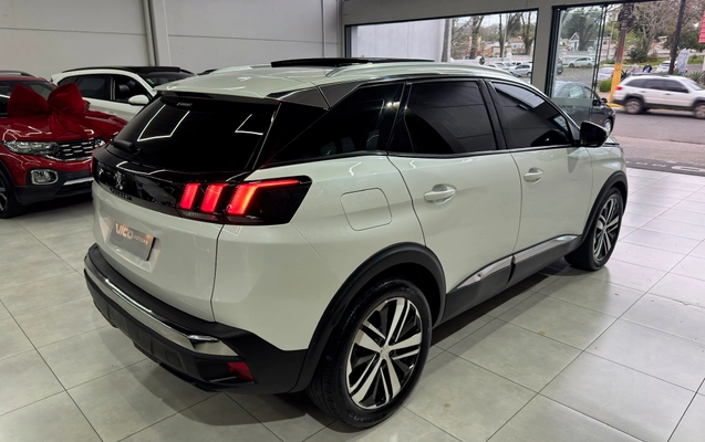 imagem-https://www.socarrao.com.br/sc-vehicle-images-prod/4364722/1792095126210-3e7d9ba6-7439-4d93-b5ab-c510ec750593.jpeg