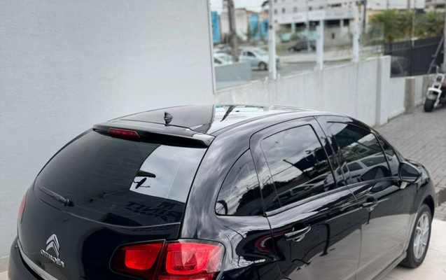 imagem-https://www.socarrao.com.br/sc-vehicle-images-prod/4364731/1792095202470-V2hhdHNBcHAgSW1hZ2UgMjAyNi0xMC0xNSBhdCAxNC4yNC4zMi5qcGVn.jpeg