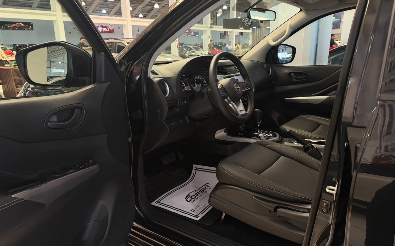 imagem-https://www.socarrao.com.br/sc-vehicle-images-prod/4364732/1792095204841-MWI5MzdjMDktNjkyYy00ZWYyLTgzNDctNDAxNzQ4OTJlNjRiLmpwZWc.jpeg