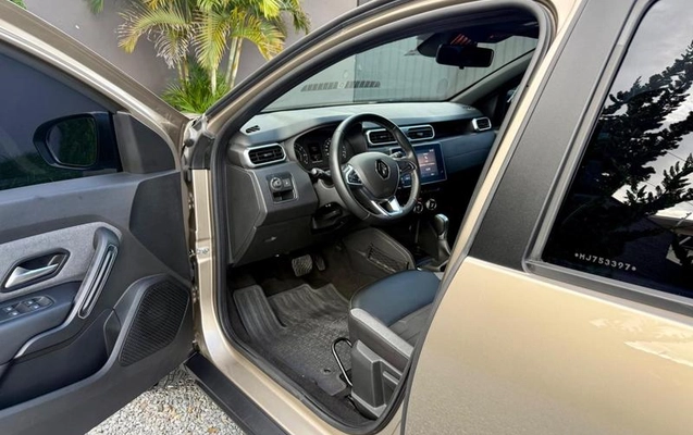 imagem-https://www.socarrao.com.br/sc-vehicle-images-prod/4364737/1792095245176-8564184_9_B_e0ddd557f2.jpeg