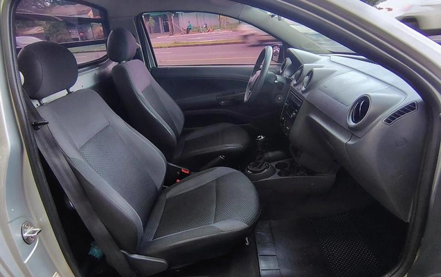 imagem-https://www.socarrao.com.br/sc-vehicle-images-prod/4364738/1792095746795-8572138_0_B_59f229ff58.jpeg