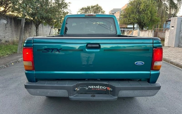 imagem-https://www.socarrao.com.br/sc-vehicle-images-prod/4364740/1792095259075-8483473_12_B_8dc96f73d4.jpeg