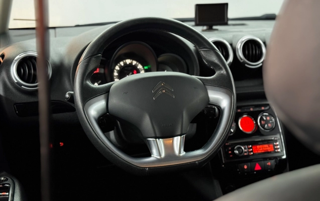 imagem-https://www.socarrao.com.br/sc-vehicle-images-prod/4364776/1792095337355-22c96735-89cb-419f-9242-a162d3dd8c3b.jpg