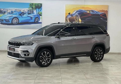 Jeep Commander 2022 Prata — foto 1 de 3