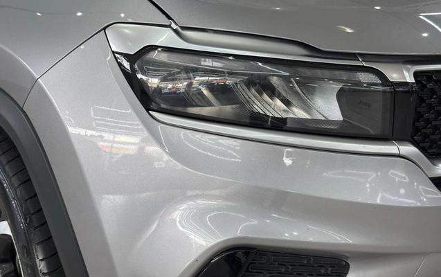 imagem-https://www.socarrao.com.br/sc-vehicle-images-prod/4364833/1792095569600-8562876_1_B_8545b75b47.jpeg