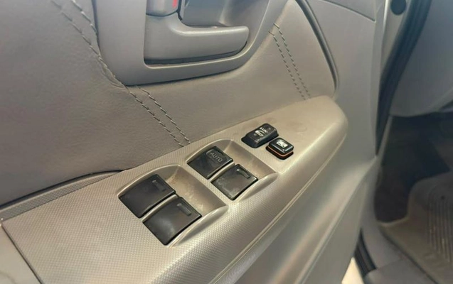 imagem-https://www.socarrao.com.br/sc-vehicle-images-prod/4364841/1792095678602-8574877_14_B_60a0ee32f9.jpeg