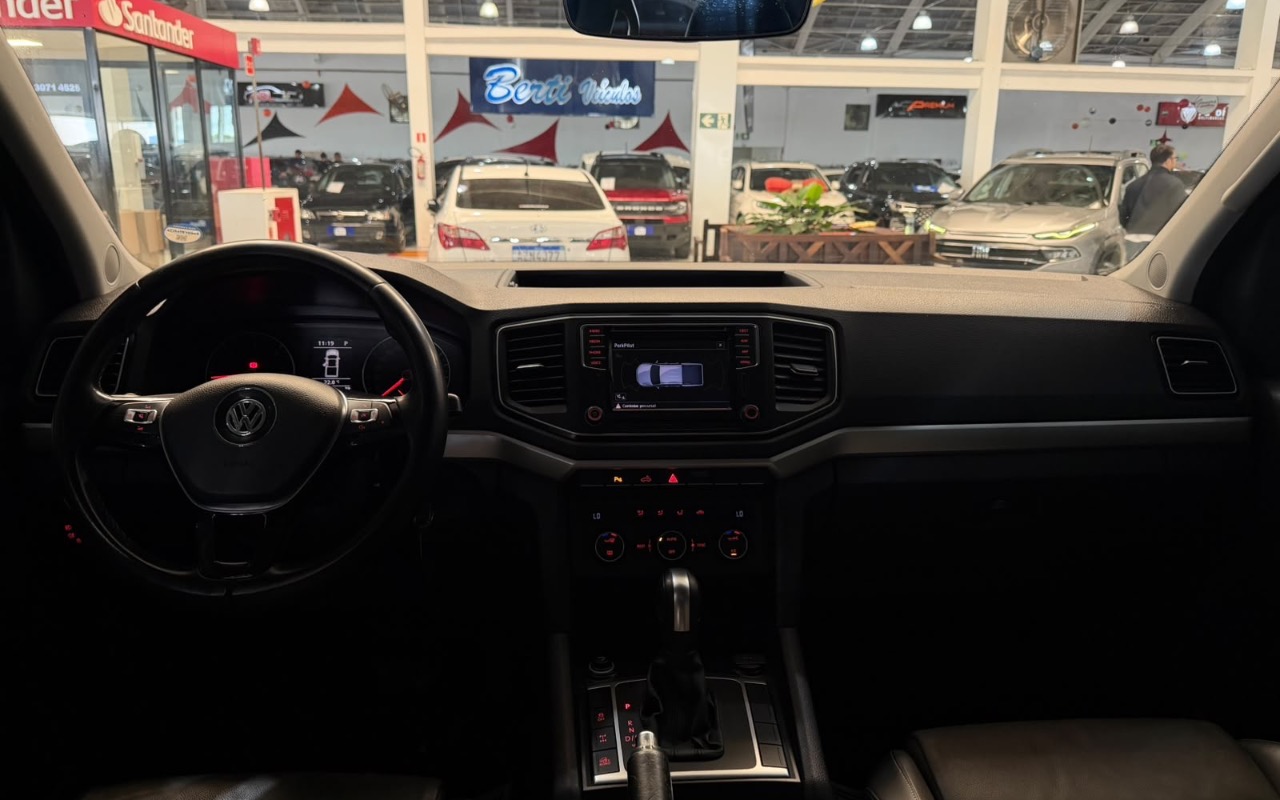 imagem-https://www.socarrao.com.br/sc-vehicle-images-prod/4364844/1792095694693-YzAwNTY0MGYtNzQwYy00OTI2LTlkNzYtODQyNTA3MWViOWU4LmpwZWc.jpeg