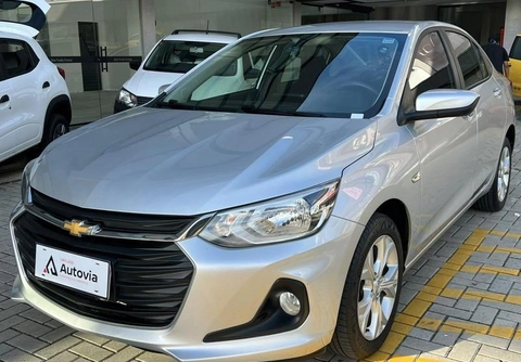 Chevrolet Onix 2023 Prata — foto 1 de 3