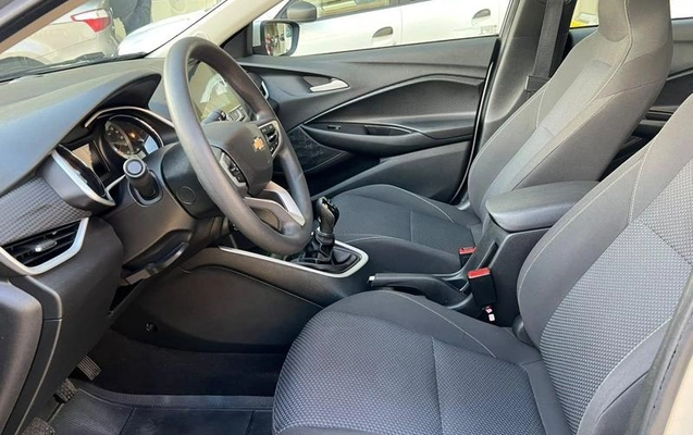 imagem-https://www.socarrao.com.br/sc-vehicle-images-prod/4364852/1792096737440-8556174_3_B_307d29a18a.jpeg