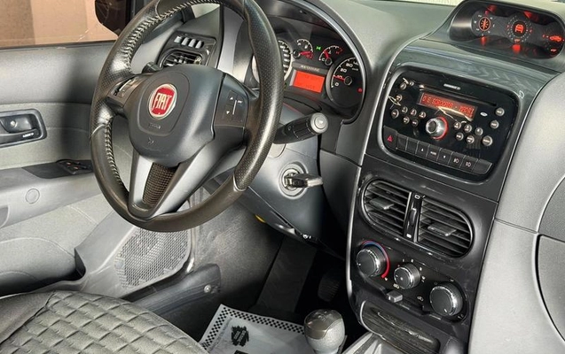 imagem-https://www.socarrao.com.br/sc-vehicle-images-prod/4364856/1792687523805-8572656_12_B_7d4a99c45c.jpeg