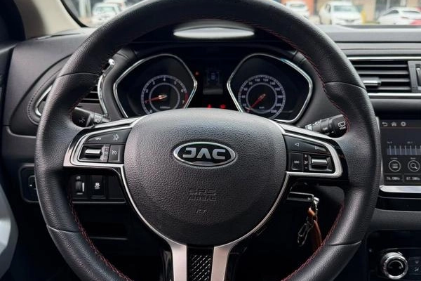 imagem-https://www.socarrao.com.br/sc-vehicle-images-prod/4364858/1792095940534-8575218_7_B_8f33f65175.jpeg