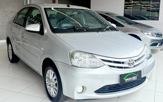 imagem-https://www.socarrao.com.br/sc-vehicle-images-prod/4364869/1792096042435-dd8f68dae4e24566953b30317fa36592_1792087779106.jpg