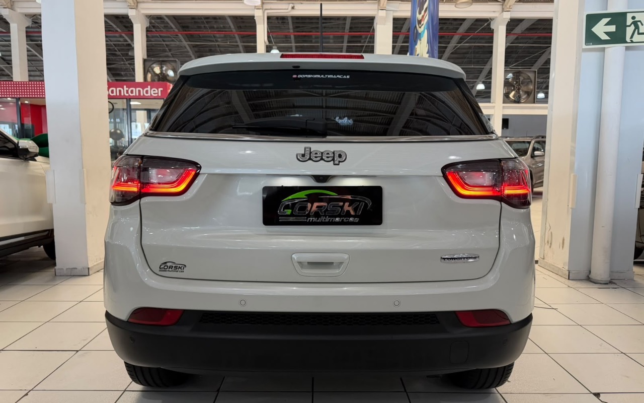 imagem-https://www.socarrao.com.br/sc-vehicle-images-prod/4364874/1792096064011-NGNmNzBiNWYtZDZkMi00YWQ4LWEyOTctYTg5OWI0ODhmYmYyLmpwZWc.jpeg