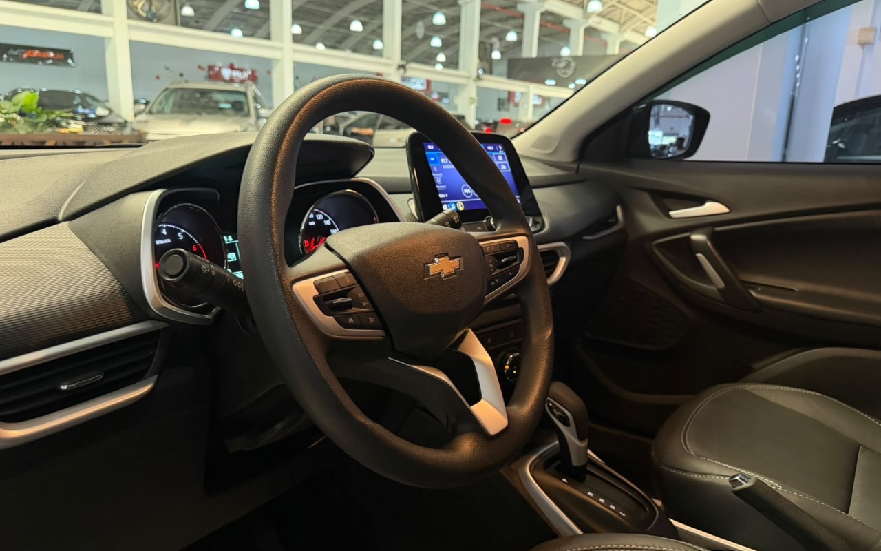 imagem-https://www.socarrao.com.br/sc-vehicle-images-prod/4364892/1792096197378-NzRkZmM3MjYtNjhhOS00OTdmLWJiOTQtN2QyZTIwZDhlYzA2LmpwZWc.jpeg