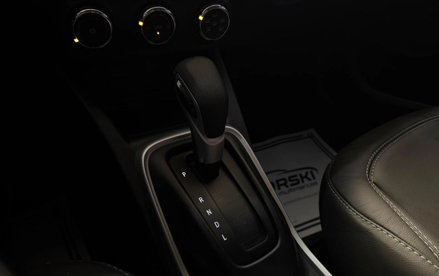 imagem-https://www.socarrao.com.br/sc-vehicle-images-prod/4364892/1792096197540-YTRjMjJiNTYtNTE4Yy00NTg1LTgyZGMtNTQ0ODRkMDEyNDI5LmpwZWc.jpeg