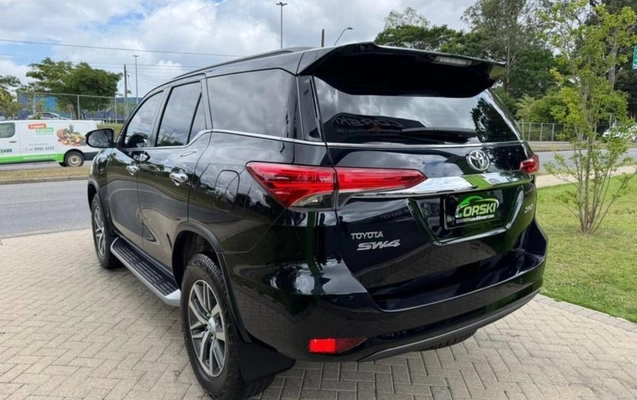 imagem-https://www.socarrao.com.br/sc-vehicle-images-prod/4364950/1792096495775-Njk3ZTRiNzgtMmJlZC00ZTg0LTg4ZmUtZTNkNTk1M2JmYWE0LmpwZWc.jpeg