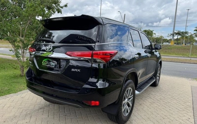 imagem-https://www.socarrao.com.br/sc-vehicle-images-prod/4364950/1792096495986-MTRhNDc1Y2UtYmVmMC00OGE1LTkwNDktZjdjYTE2YWU4YWM1LmpwZWc.jpeg