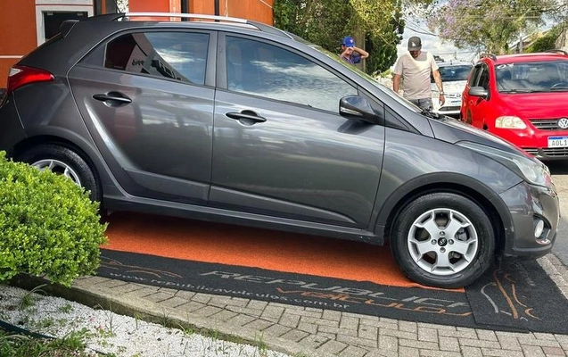 imagem-https://www.socarrao.com.br/sc-vehicle-images-prod/4364974/1792096664730-8575261_12_B_ff70cf2298.jpeg