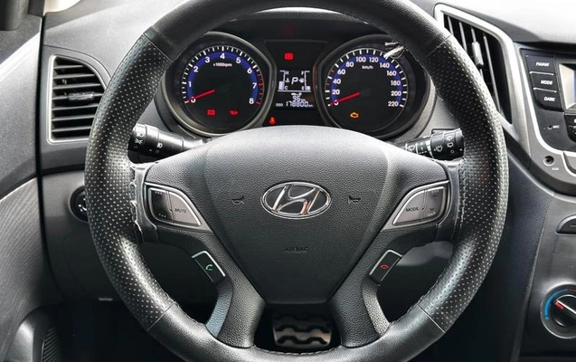 imagem-https://www.socarrao.com.br/sc-vehicle-images-prod/4364974/1792096664740-8575261_12_B_69b04f6b21.jpeg