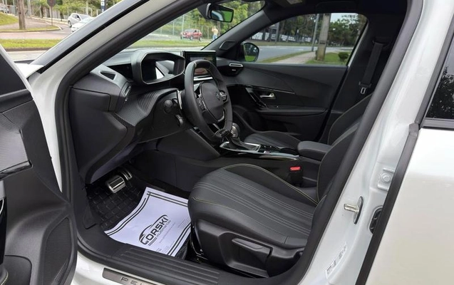 imagem-https://www.socarrao.com.br/sc-vehicle-images-prod/4364980/1792764877898-8573983_16_B_3eb74f8814.jpeg
